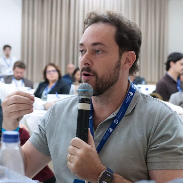 Prefeito Éder Miano